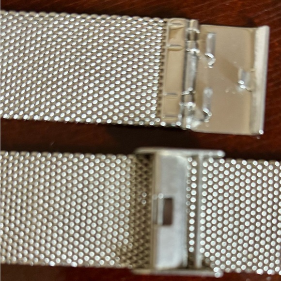 Coach Silver Mesh Women\'s Watch